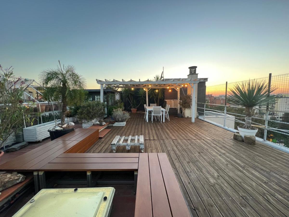 Rooftop In Historical Center Apartment โบโลญญา ภายนอก รูปภาพ